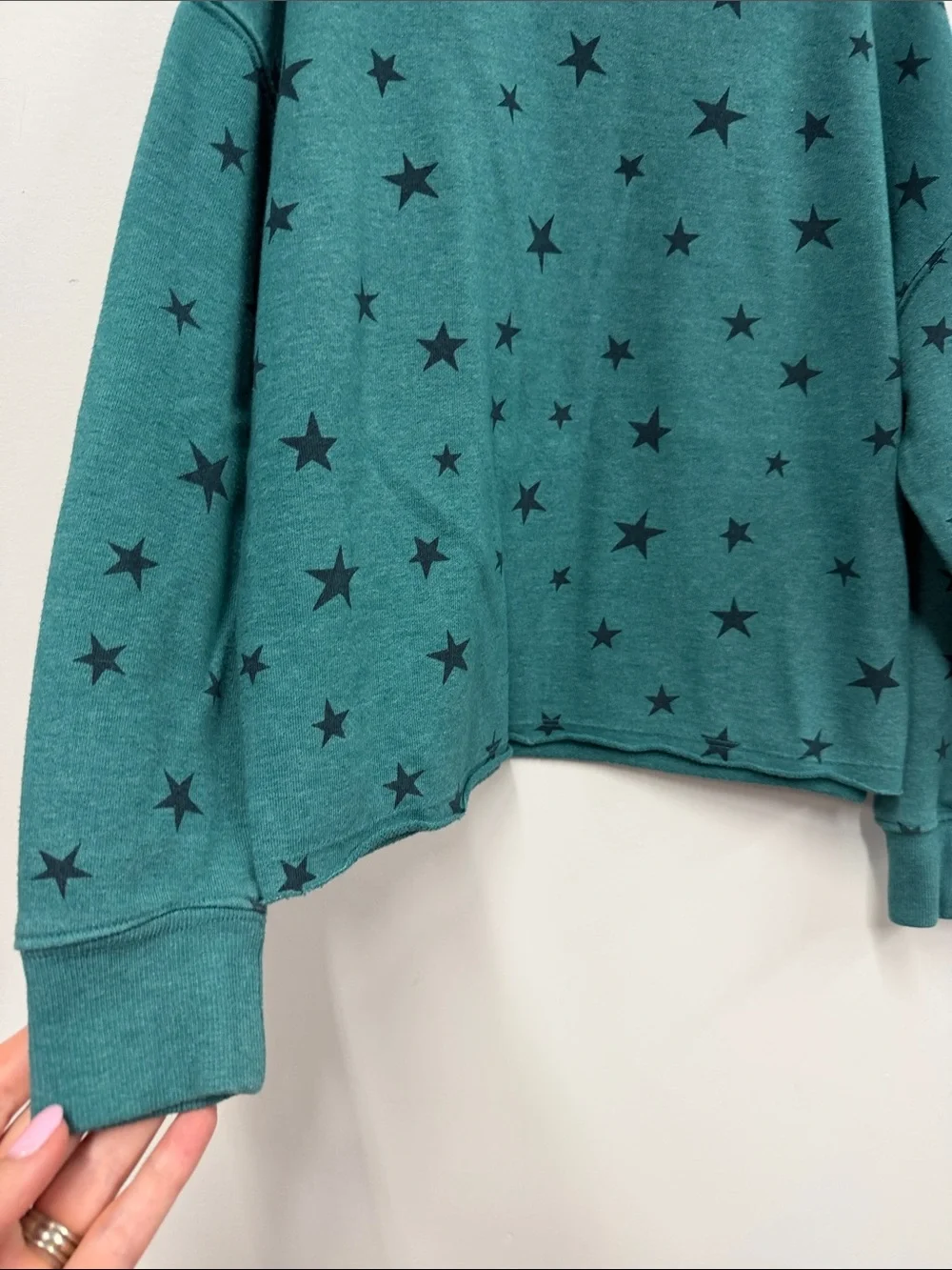 Old Navy Teal Star Print Sweatshirt M 8